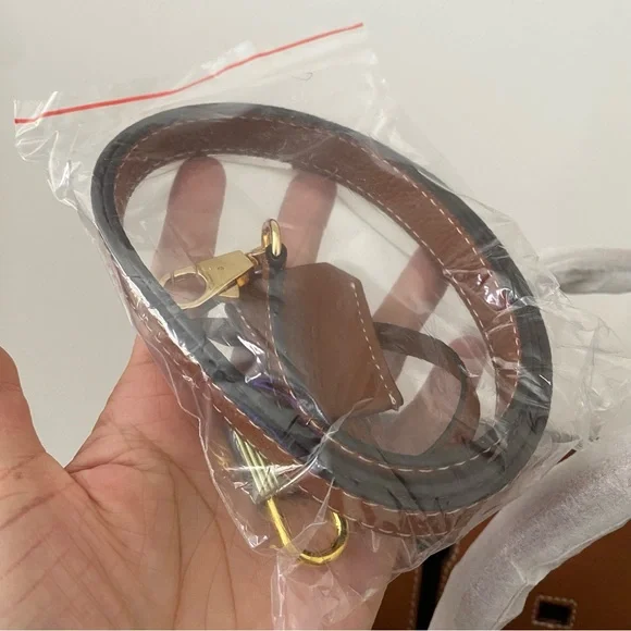 Gray Colorblock Structured 25 BK Leather Bag Lock & Key Satchel Crossbody S2 - Picture 5 of 16